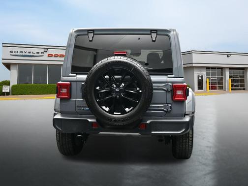 Anvil Clearcoat 2025 Jeep Wrangler 4xe Sahara