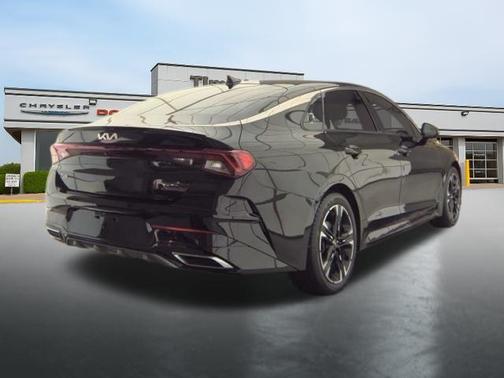 Ebony / Black 2022 Kia K5 GT-Line