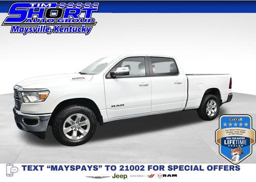 Ivory White Tri-Coat Pearlcoat 2023 RAM 1500 Laramie