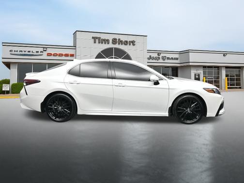 Wind Chill Pearl 2023 Toyota Camry XSE