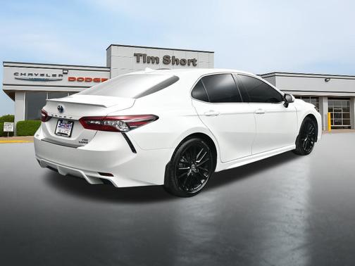 Wind Chill Pearl 2023 Toyota Camry XSE