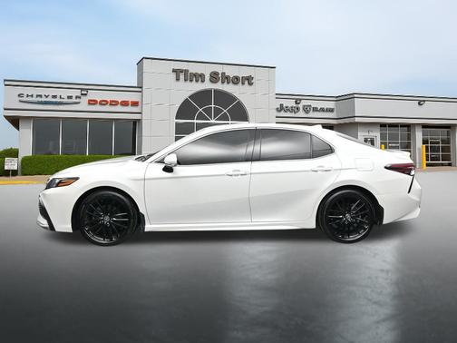 Wind Chill Pearl 2023 Toyota Camry XSE