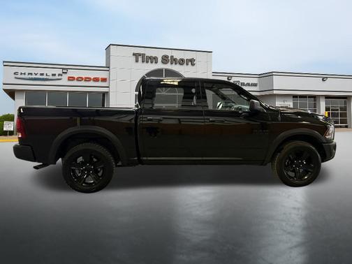 2024 RAM 1500 Classic Warlock Crew Cab 4x4 5'7' Box