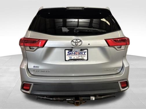 Celestial Silver Metallic 2017 Toyota Highlander Limited