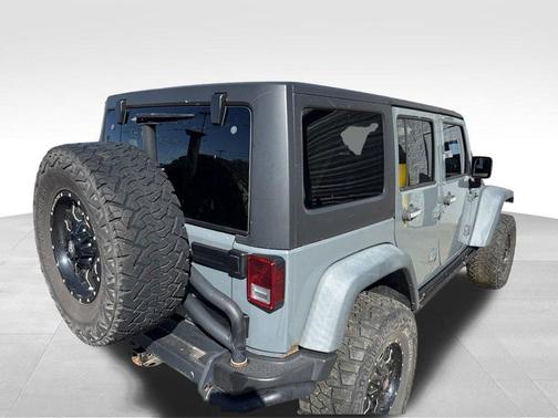 Anvil Clear Coat 2014 Jeep Wrangler Unlimited Rubicon