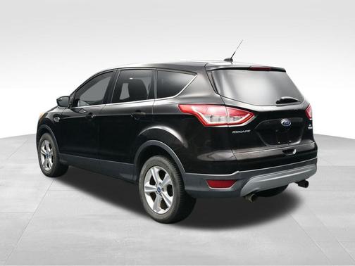 Brown 2013 Ford Escape SE
