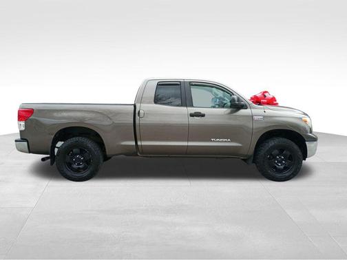 2010 Toyota Tundra Grade