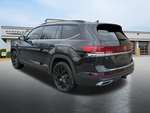 2024 Volkswagen Atlas 2.0T SE w/Technology 4MOTION