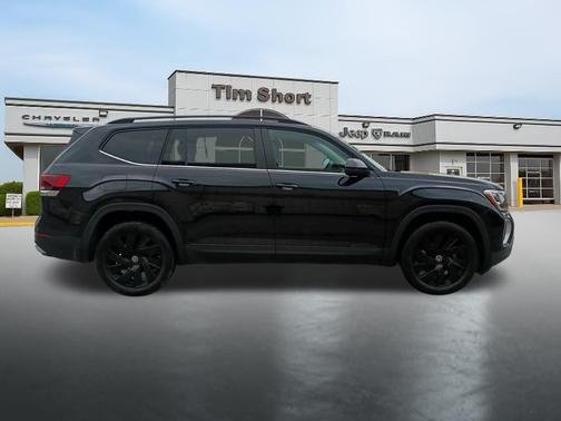2024 Volkswagen Atlas 2.0T SE w/Technology 4MOTION