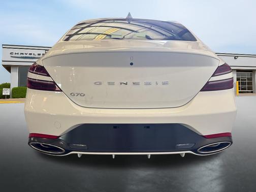 Alta White 2025 Genesis G70 2.5T RWD