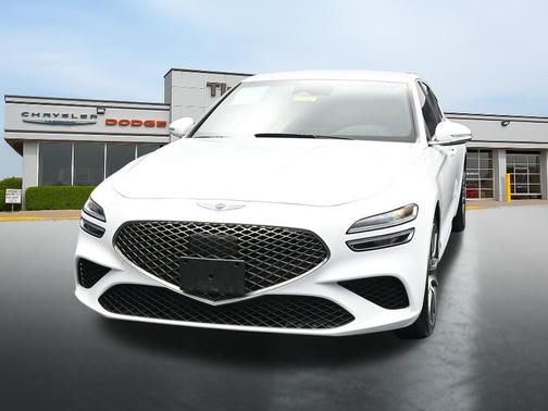 Alta White 2025 Genesis G70 2.5T RWD