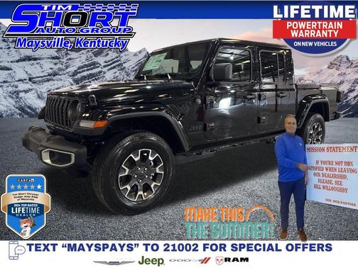 Black Clearcoat 2026 Jeep Gladiator Sahara 4x4