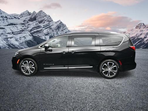 Diamond Black Crystal Pearlcoat 2026 Chrysler Pacifica L