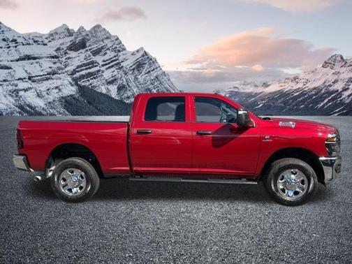 2026 RAM 2500 Tradesman Crew Cab 4x4 6'4' Box