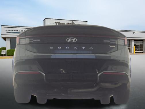 2025 Hyundai SONATA Hybrid SE