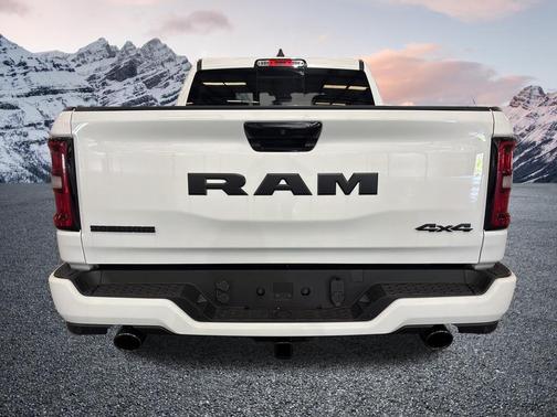 Bright White Clearcoat 2026 RAM 1500 Big Horn/Lone Star