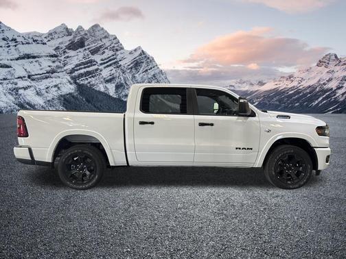 Bright White Clearcoat 2026 RAM 1500 Big Horn/Lone Star