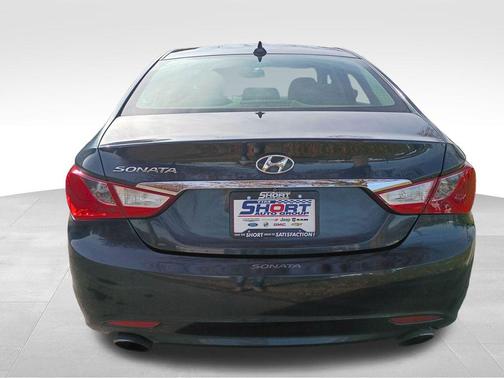 2013 Hyundai SONATA SE