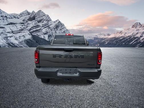 2025 RAM 2500 Tradesman Crew Cab 4x4 6'4' Box
