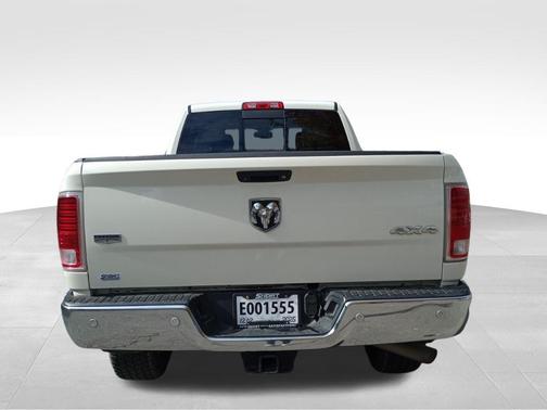 2018 RAM 2500 Laramie Crew Cab 4x4 6'4' Box