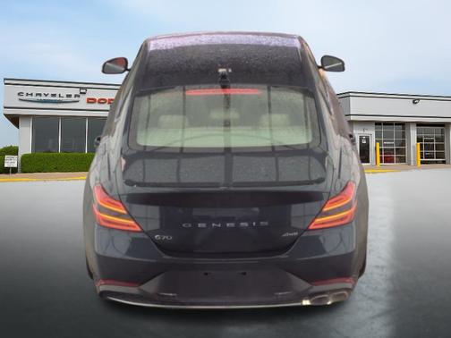 2023 Genesis G70 2.0T AWD