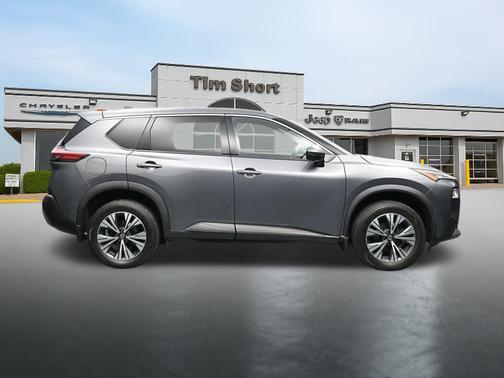 Gun Metallic 2021 Nissan Rogue SV