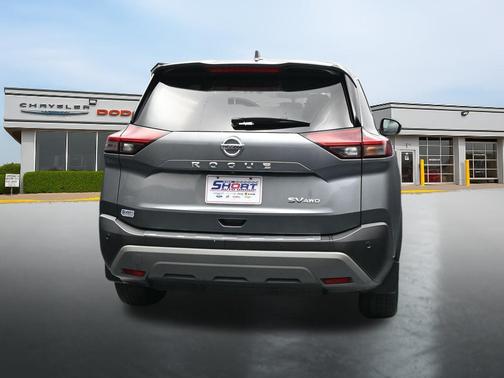 Gun Metallic 2021 Nissan Rogue SV