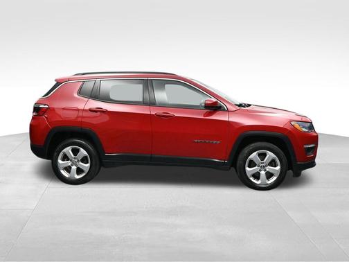 Redline Pearlcoat 2019 Jeep Compass Latitude