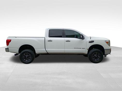 2018 Nissan Titan XD SV