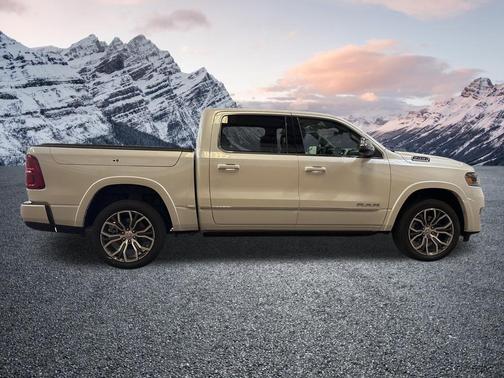 Ivory White Tri-Coat Pearlcoat 2026 RAM 1500 ST