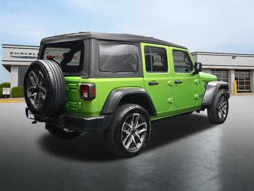 Mojito Clearcoat 2025 Jeep Wrangler 4xe Sport S