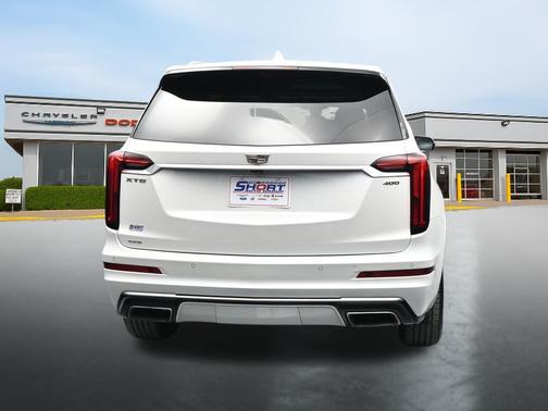 Crystal White Tricoat 2024 Cadillac XT6 Premium Luxury AWD