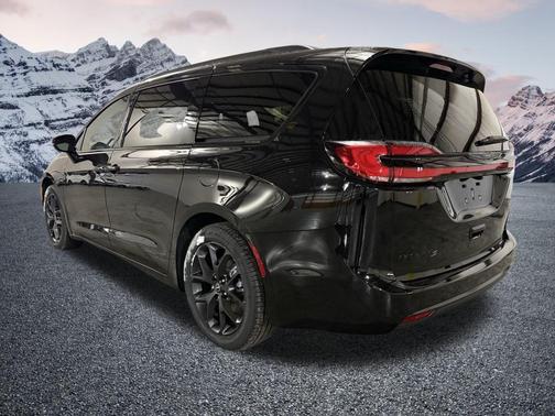 2026 Chrysler Pacifica L