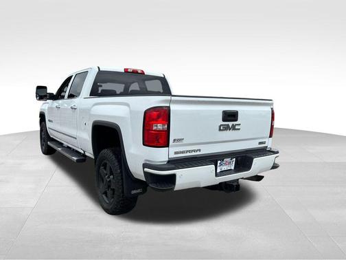 2017 GMC Sierra 2500 SLT
