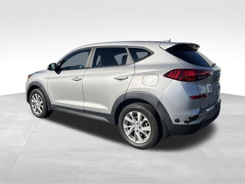 Stellar Silver 2020 Hyundai TUCSON SE