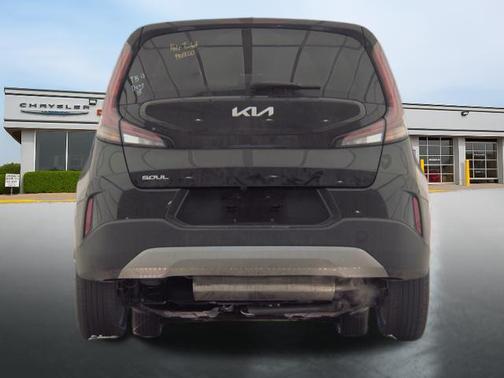 Fusion Black 2025 Kia Soul LX