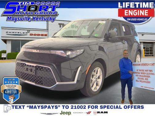 Fusion Black 2025 Kia Soul LX