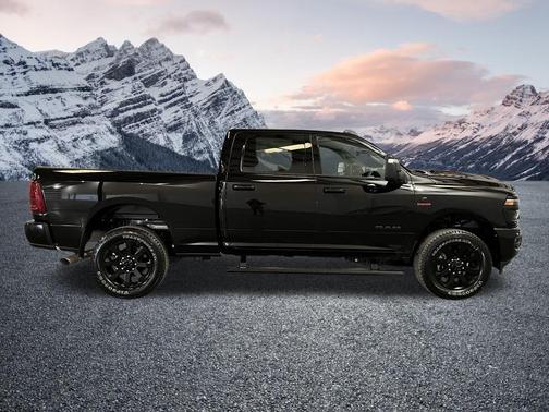 2026 RAM 2500 Laramie Crew Cab 4x4 6'4' Box