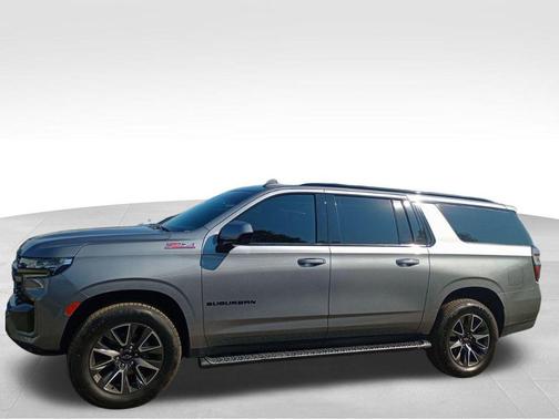 2022 Chevrolet Suburban 4WD Z71