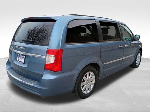 2011 Chrysler Town & Country Touring-L