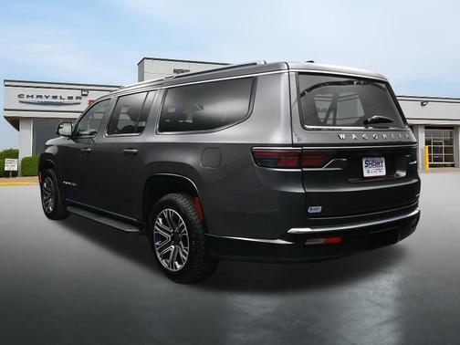 Baltic Gray Metallic Clearcoat 2024 Jeep Wagoneer L Series II 4x4