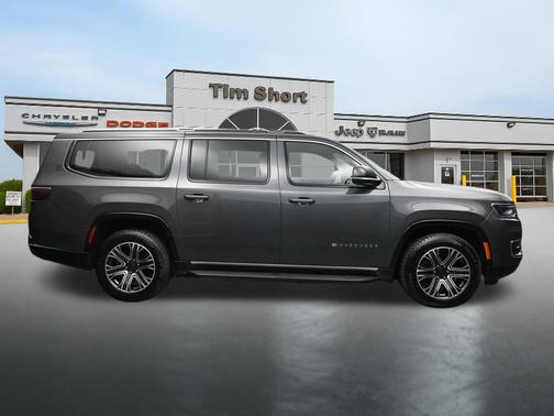 Baltic Gray Metallic Clearcoat 2024 Jeep Wagoneer L Series II 4x4