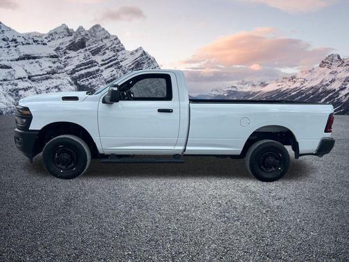 2026 RAM 2500 Tradesman Regular Cab 4x4 8' Box