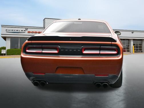 Sinamon Stick 2020 Dodge Challenger R/T