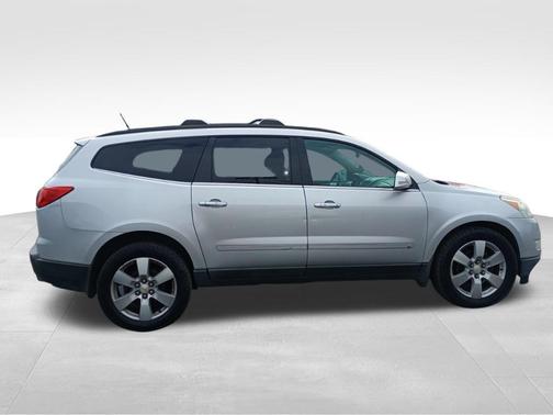 2009 Chevrolet Traverse LTZ