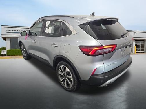 Iconic Silver Metallic 2024 Ford Escape Platinum