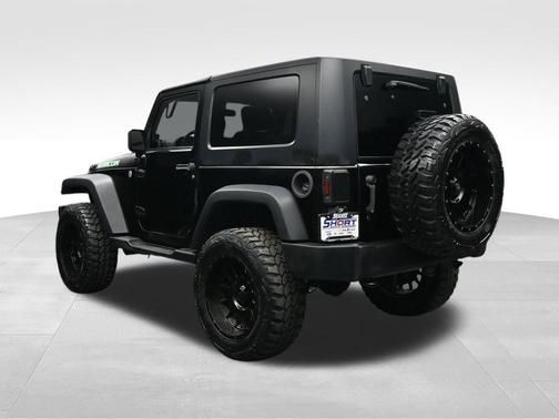 Black Clearcoat/Black Soft Top 2010 Jeep Wrangler Rubicon