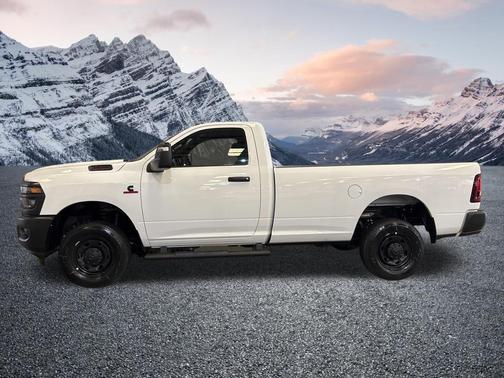 Bright White Clearcoat 2026 RAM 2500 Tradesman Regular Cab 4x4 8' Box