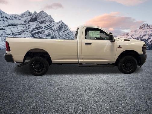 Bright White Clearcoat 2026 RAM 2500 Tradesman Regular Cab 4x4 8' Box