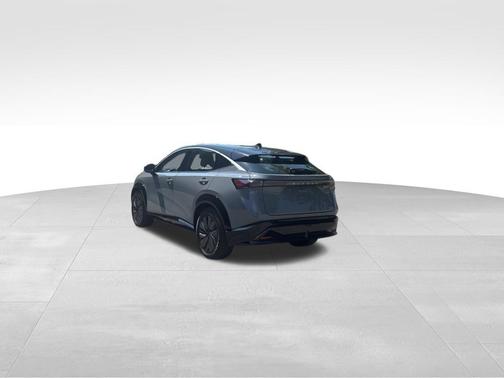 2024 Nissan ARIYA EVOLVE+